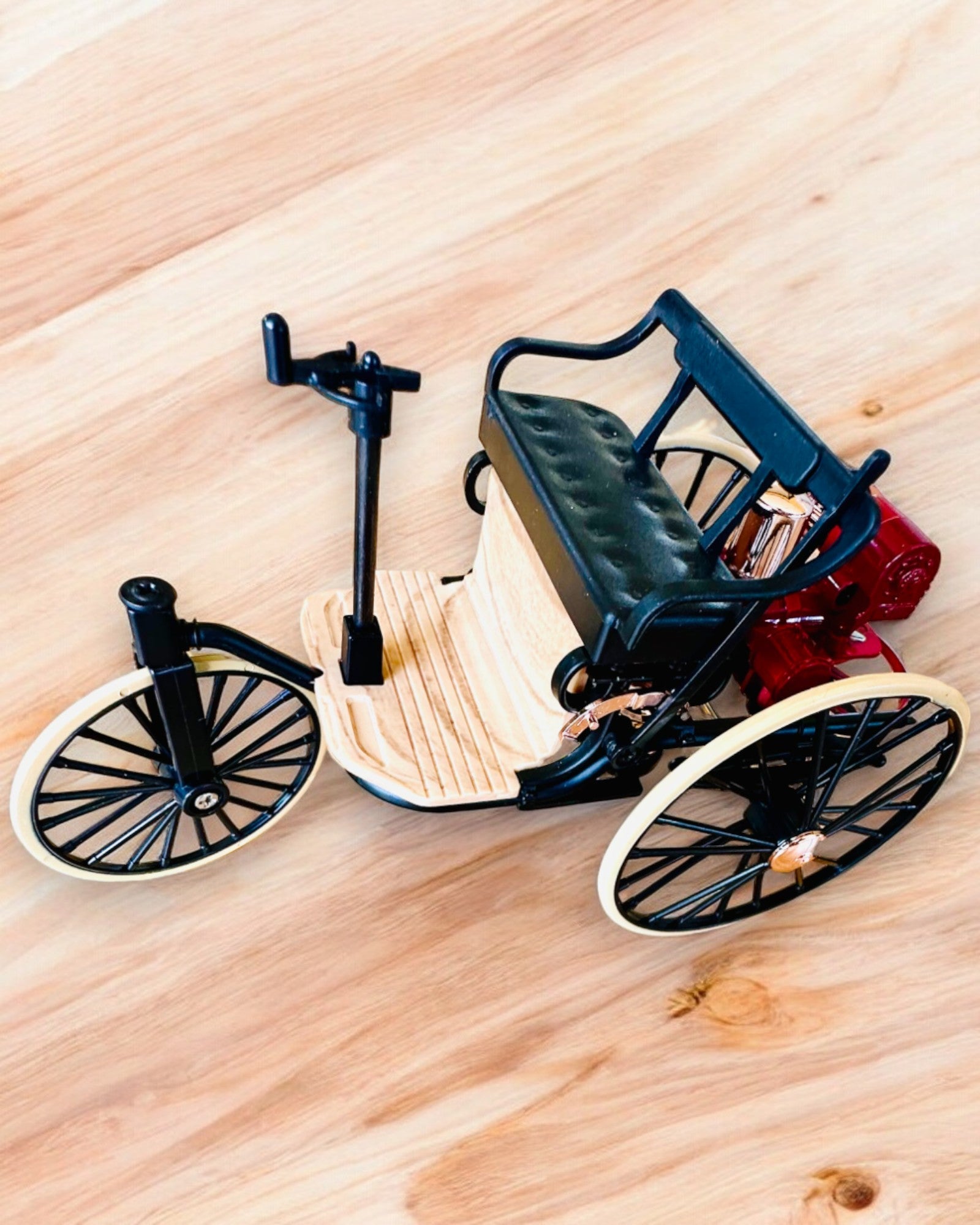 Retro Tricycle Benz Patent-Motorwagen - Collector's Model, personalization with engraving for a gift