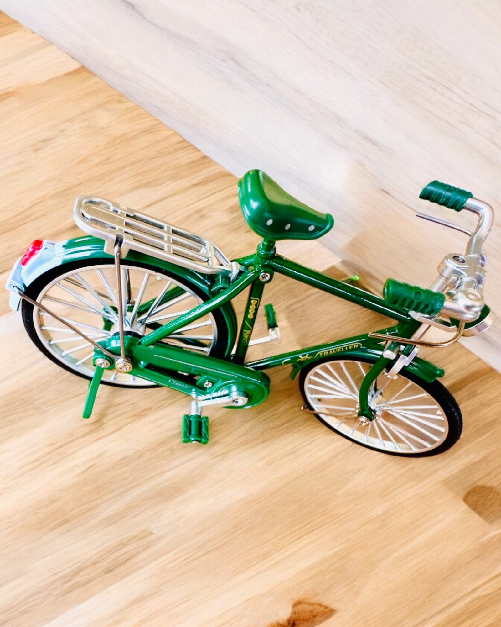 "Retro Classic" Bicycle Model - Miniature with Engraving, perfect for a gift