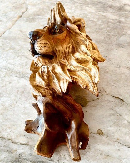 "Lion Courage" - Resin Figurine, 28 cm tall, with engraving option for a gift