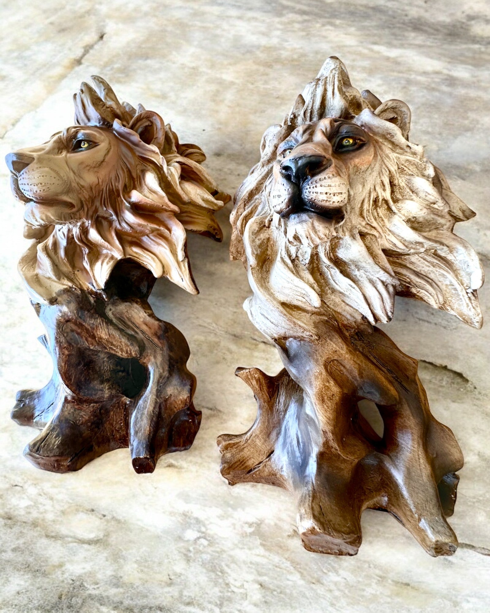 "Lion Courage" - Resin Figurine, 28 cm tall, with engraving option for a gift