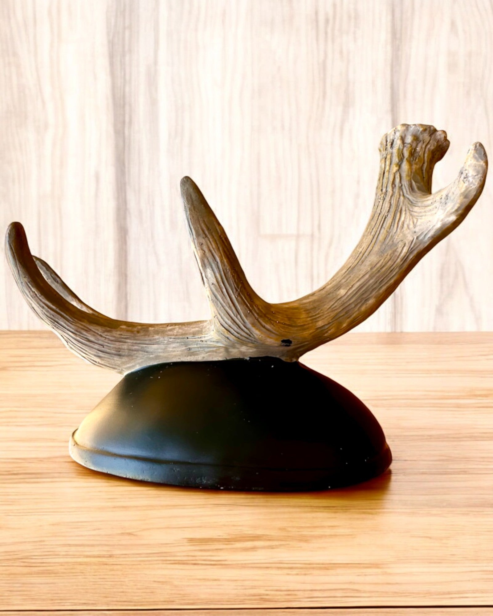 Horned Wine Rack "Deer" with Engraving Option for a Gift