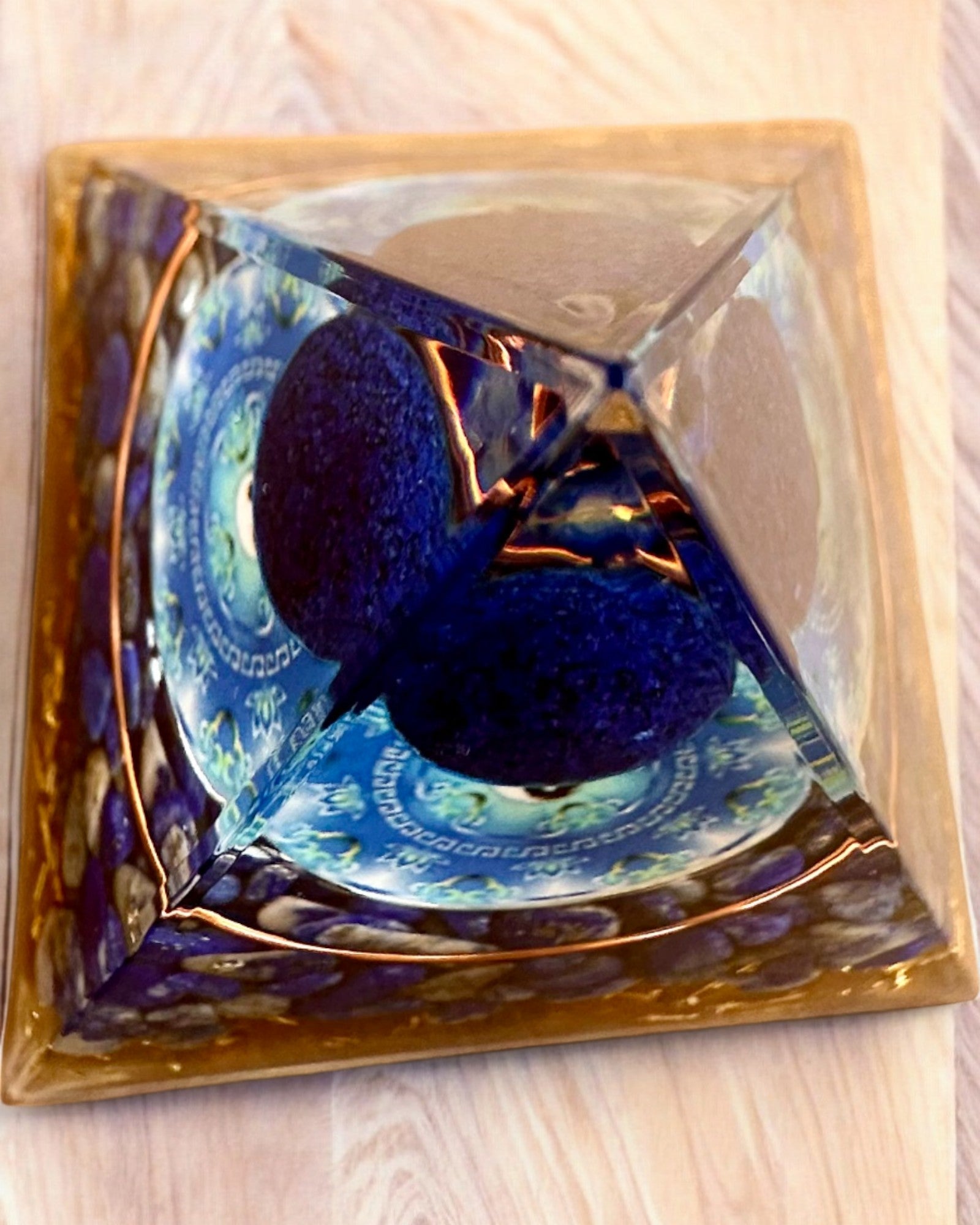 "Zenith" Orgonite Energy Pyramid with Lapis Lazuli, perfect as a gift