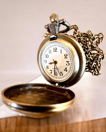 Unicorn Elegance pocket watch with chain, unicorn motif, custom engraving free of charge