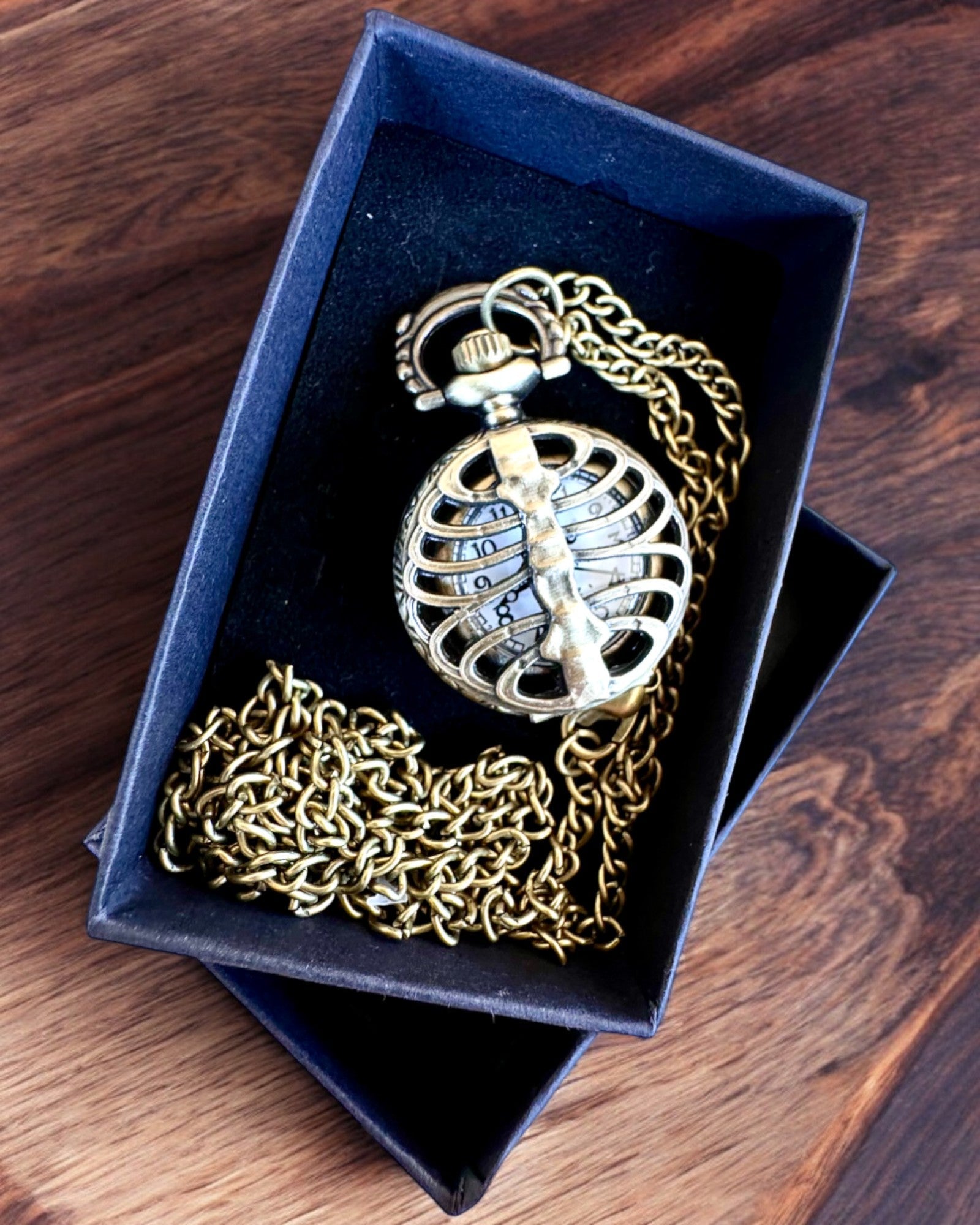 Pocket watch "Fish Scale" with engraving option for a gift