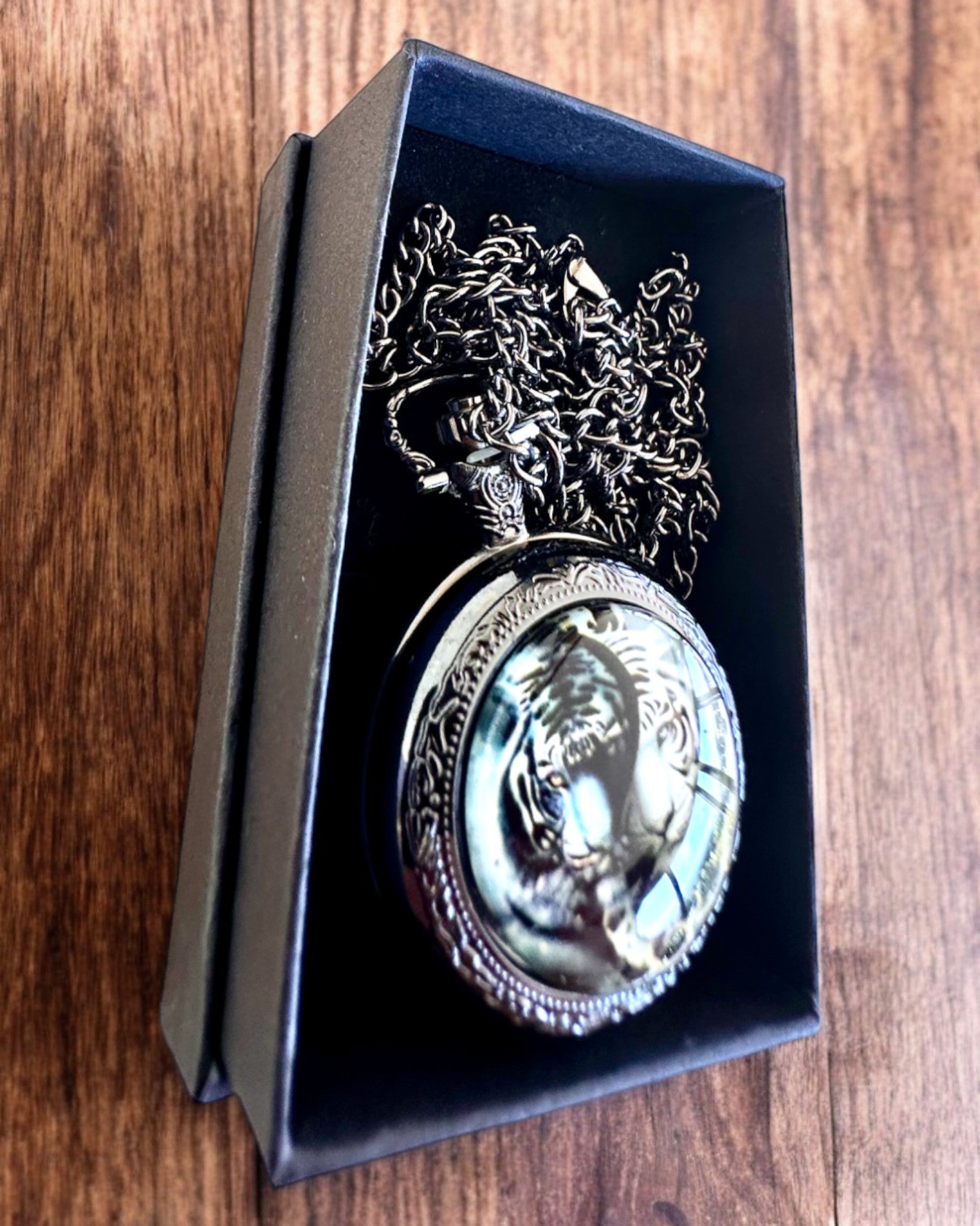 Pocket watch "Tiger Elegance" made of stainless steel with engraving option for a gift