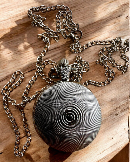 "Dragon Circle 2" Pocket Watch – a stylish accessory with a touch of magic - personalization with engraving for a gift