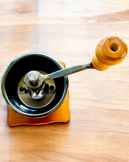 Traditional Coffee Grinder "Aroma of Classics" - with engraving option, personalization for a gift