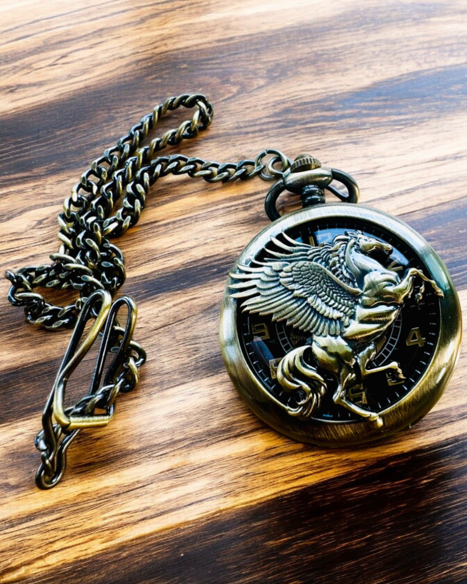 Pocket Watch "Equus Tempus" - Color: Copper, with Horse Motif, personalization option with engraving