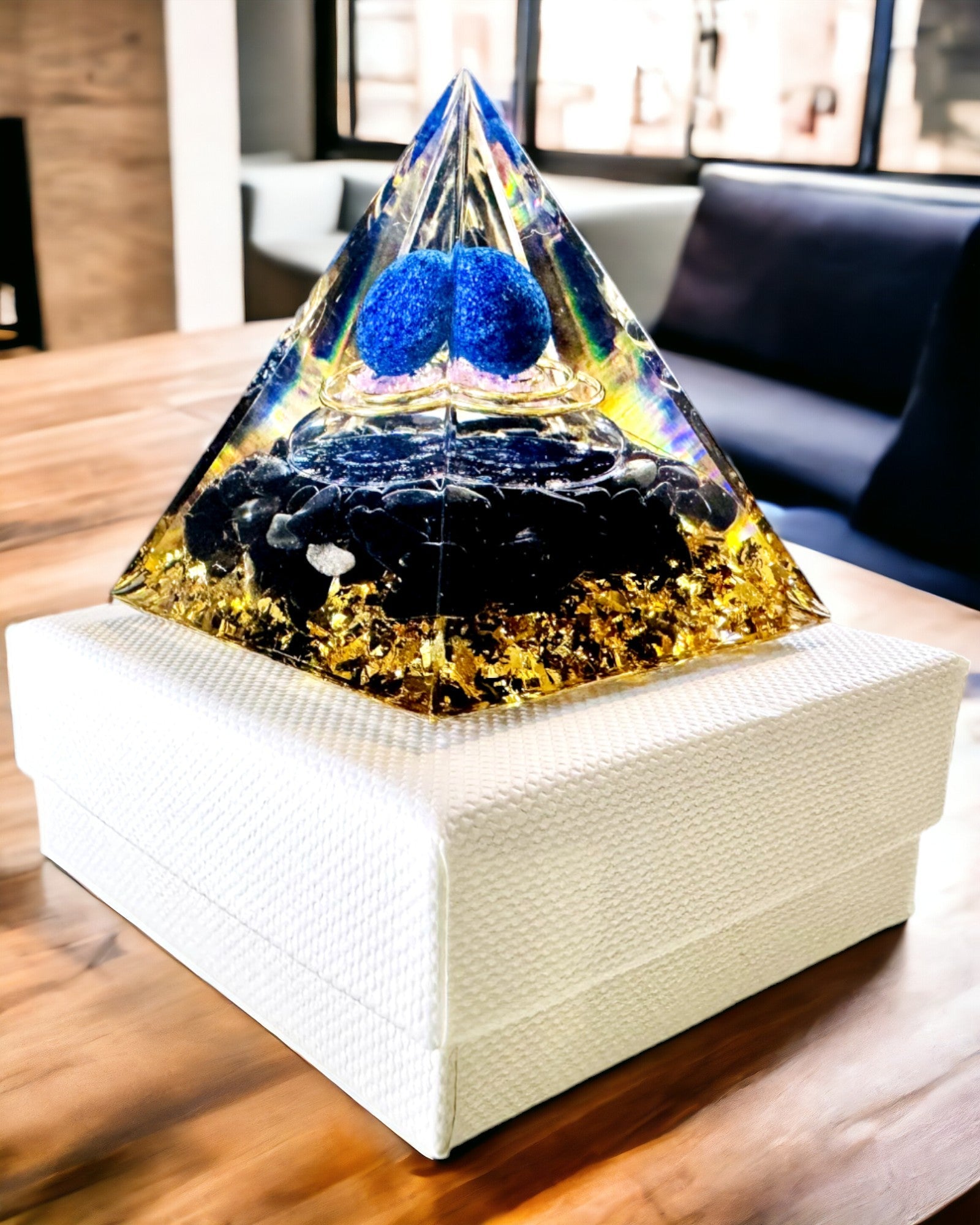 Energy Orgonite Pyramid with Crystals for Meditation – Radiates Positive Energy and Wealth