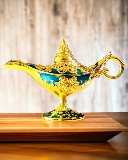 Small Handmade Aladdin Lamp - Metal Artistic Handicraft for Home Decoration, engraving