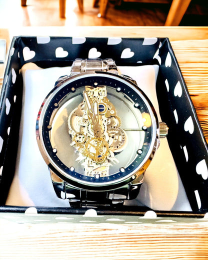 Elegant Men's Quartz Watch - Transparent Mechanism and Sporty Elegance