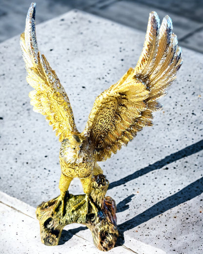 "Golden Eagle" Figurine with Personalization Option - Resin Decoration