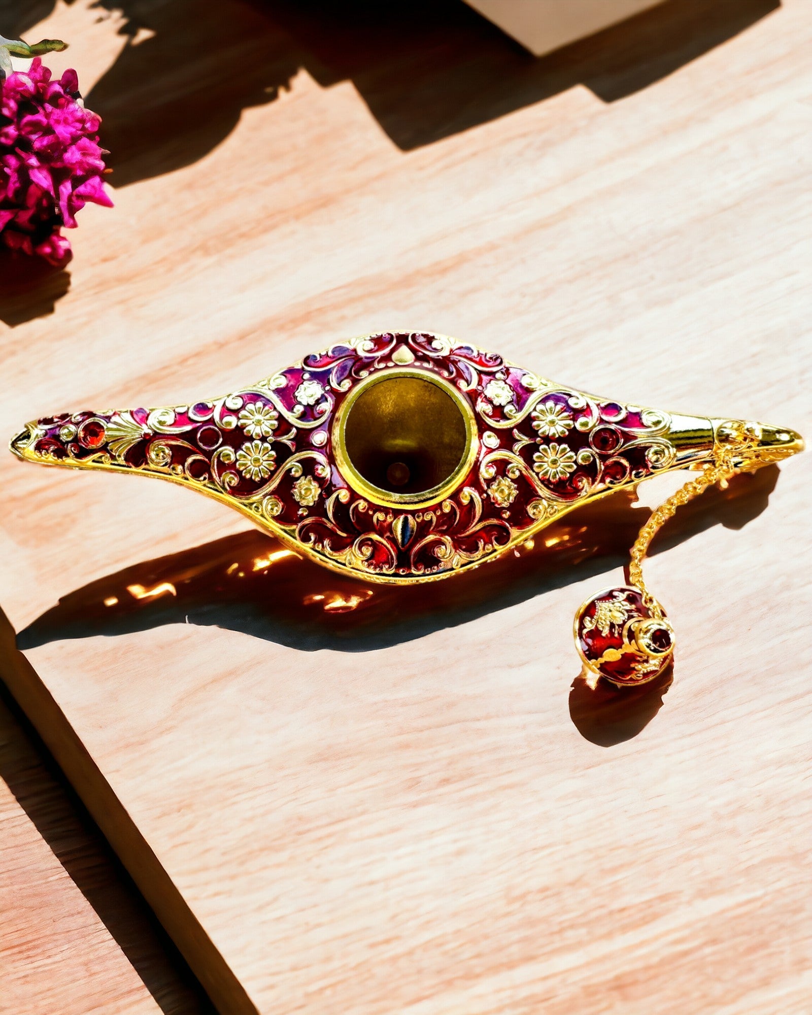 Aladdin's Magic Lamp with Engraving Option - Burgundy Variant, interwoven with gold