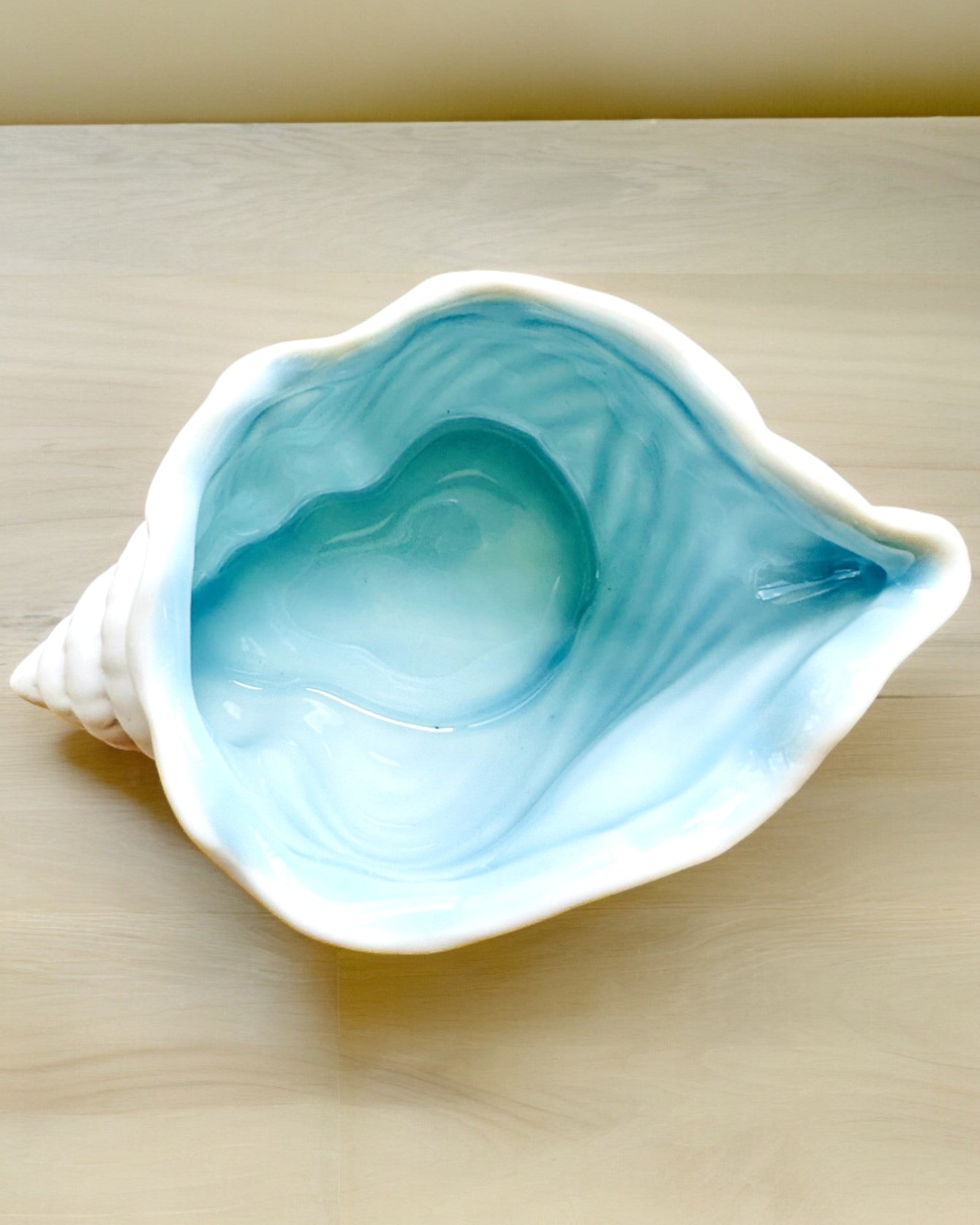 Ceramic Bowl "Sea Shell" - for a gift, personalization with engraving