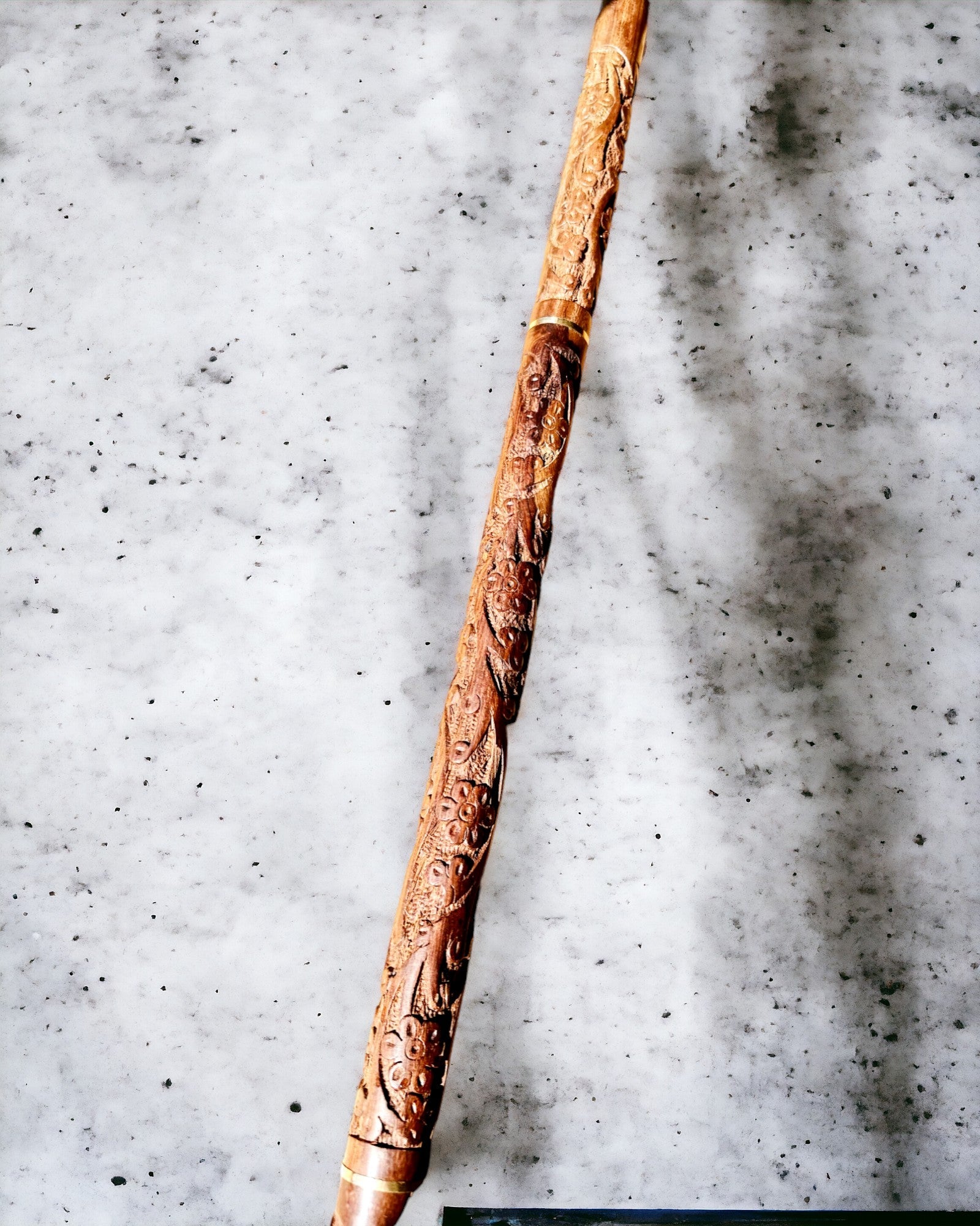 Hand-Carved Travel Cane, for Walking "Royal Wanderer" in Brown with Patterns