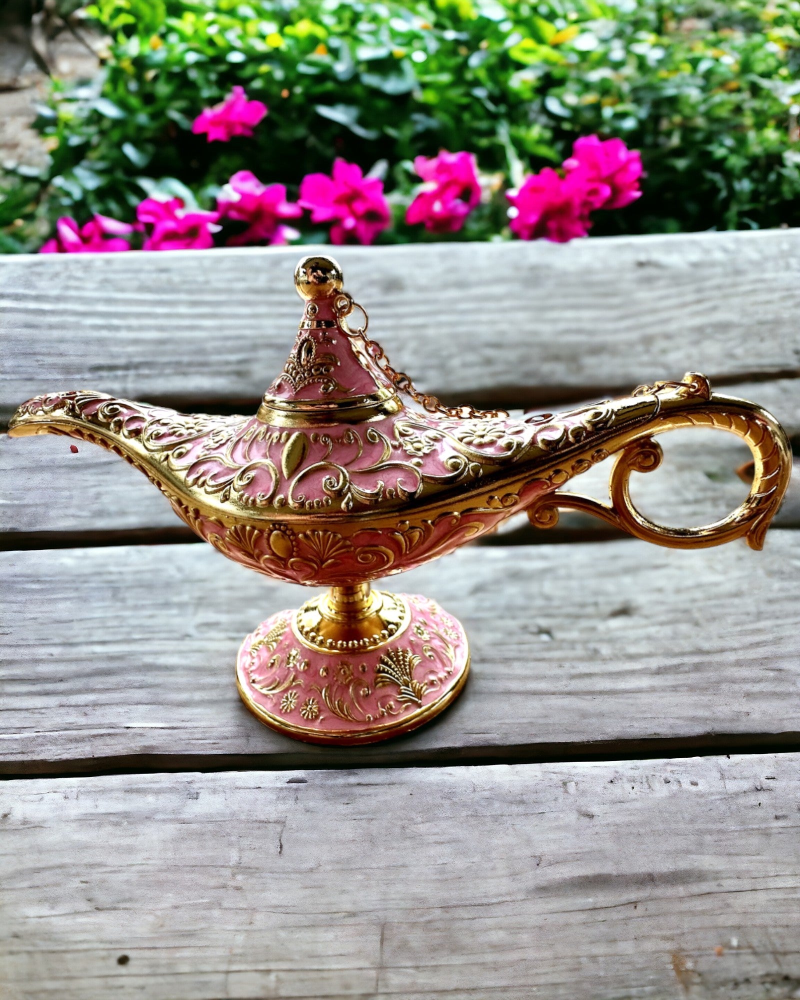 Aladdin's Magic Lamp with Engraving Option - Pink Variant, interwoven with gold