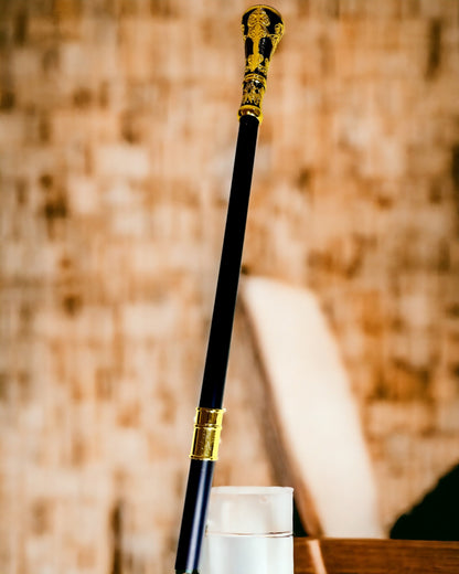 Luxury Cane with Gold Flower-Shaped Handle – Elegant and Fashionable, 93 cm