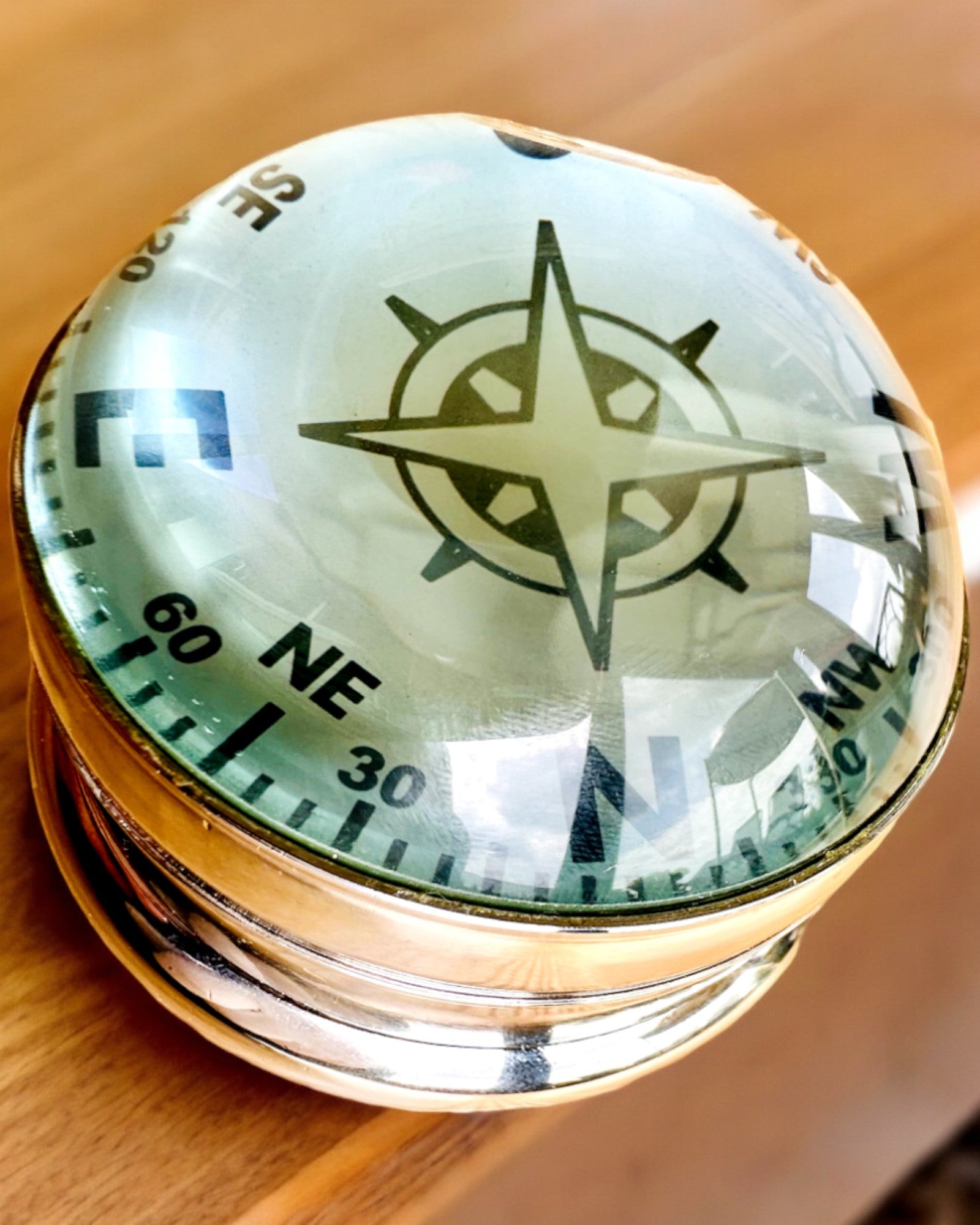 Bailey Compass Clock - Elegant Compass-Themed Clock with Engraving Option