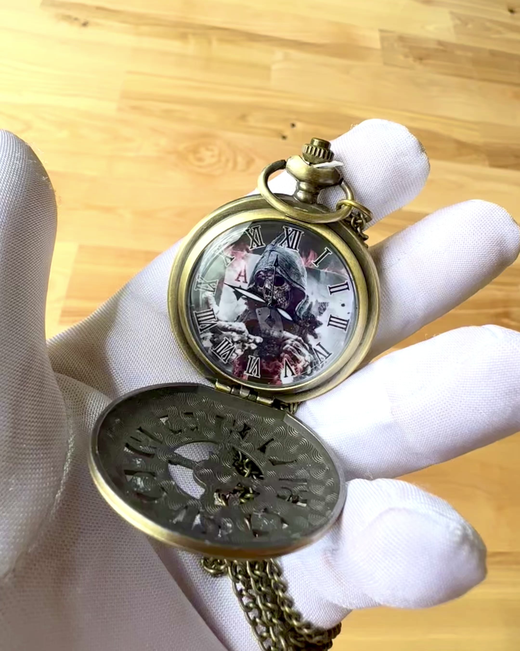 Pocket Watch "Heritage Timekeeper" Personalized Gift with Engraving