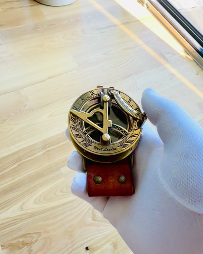 Sundial "Antique Compass", wristwatch with compass, personalization option with engraving